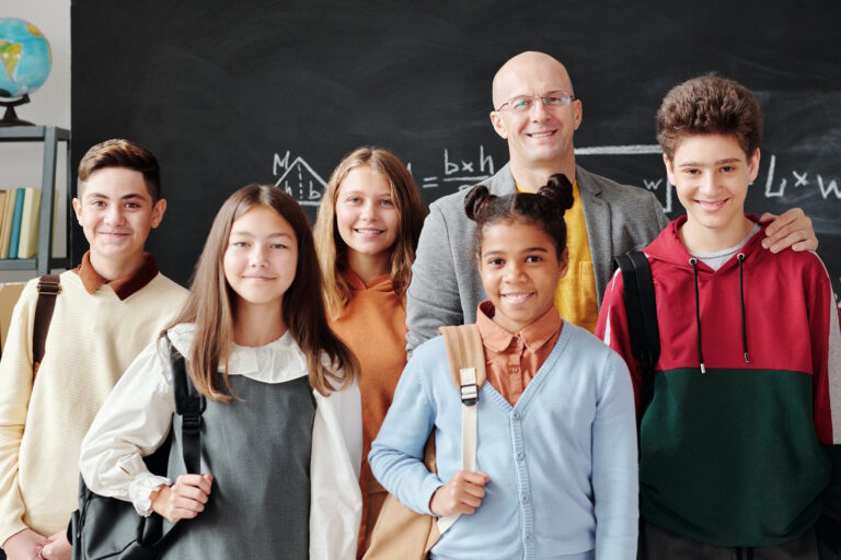 Beitragsbild für Infos für Lehrkräfte